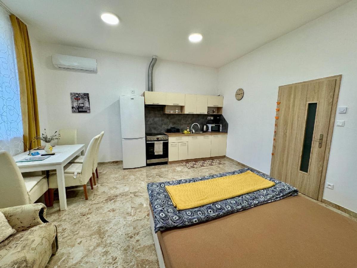 Holicak Apartment Оломоуц Екстериор снимка